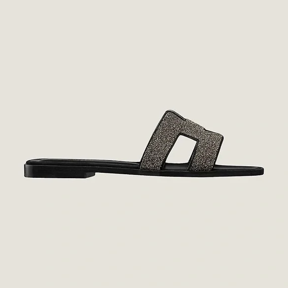 Hermes Noir Oran Goatskin Crystal Detail Sandal - Picture 10 of 13
